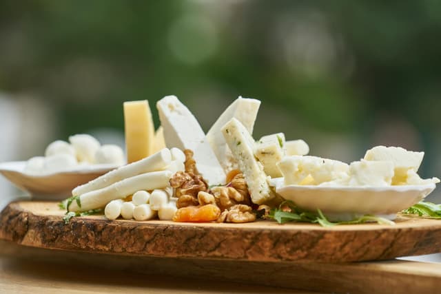 Alpkäse-Platte von der Käserei